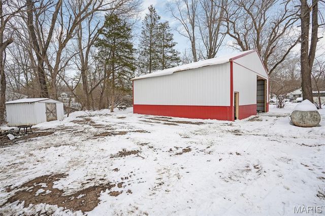 9614 Holdener Place, Fairview Heights, IL 62208