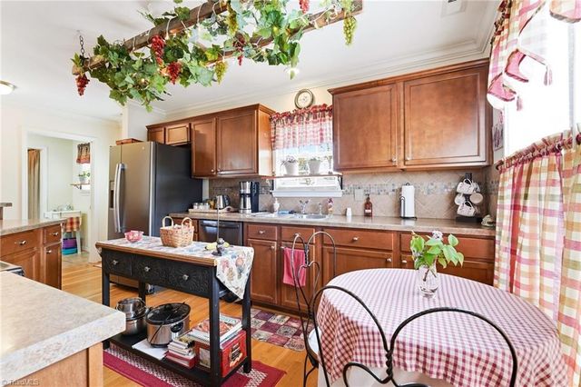 245 Winding Creek Road, Mocksville, NC 27028