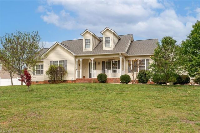 245 Winding Creek Road, Mocksville, NC 27028