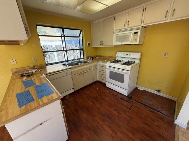 8045 Mesa Oak Way, Citrus Heights, CA 95610