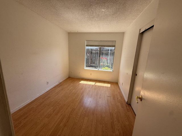 8045 Mesa Oak Way, Citrus Heights, CA 95610