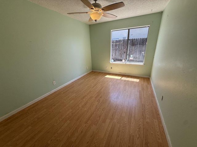 8045 Mesa Oak Way, Citrus Heights, CA 95610