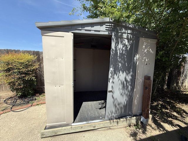 8045 Mesa Oak Way, Citrus Heights, CA 95610