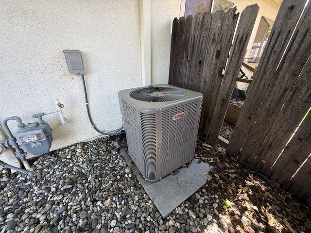 8045 Mesa Oak Way, Citrus Heights, CA 95610