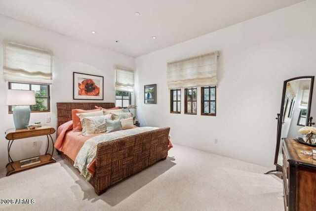 4949 E LINCOLN Drive 11, Paradise Valley, AZ 85253