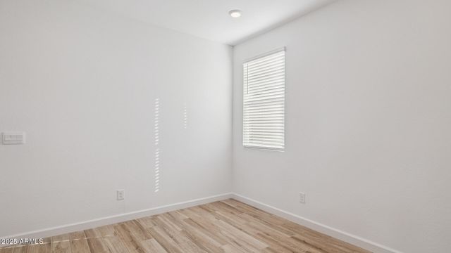 6987 W BUCKHORN Trail, Peoria, AZ 85383