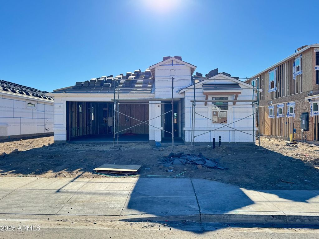 6987 W BUCKHORN Trail, Peoria, AZ 85383