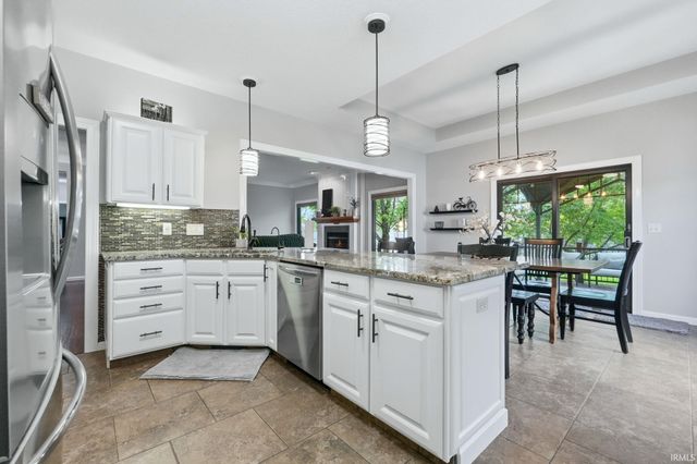 13919 Messenger Bay Street, Fort Wayne, IN 46845