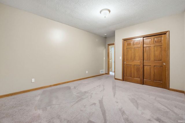13919 Messenger Bay Street, Fort Wayne, IN 46845