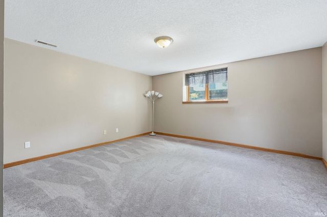 13919 Messenger Bay Street, Fort Wayne, IN 46845