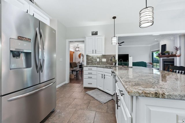 13919 Messenger Bay Street, Fort Wayne, IN 46845