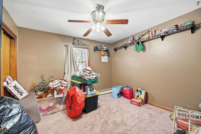 17 Acorn Dr, Vernon Twp., NJ 07422