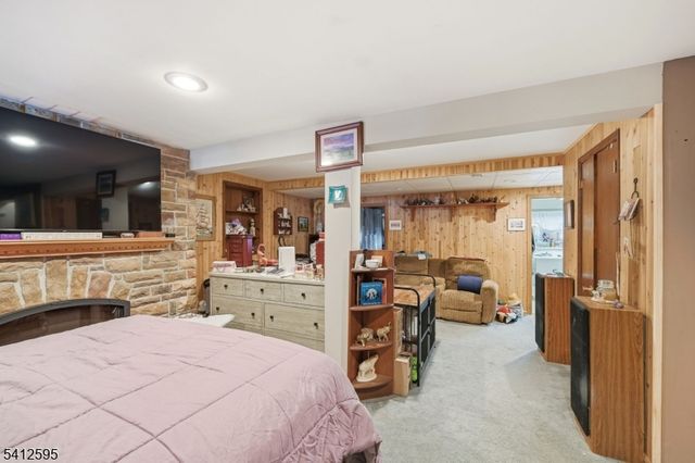 17 Acorn Dr, Vernon Twp., NJ 07422