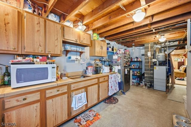 17 Acorn Dr, Vernon Twp., NJ 07422