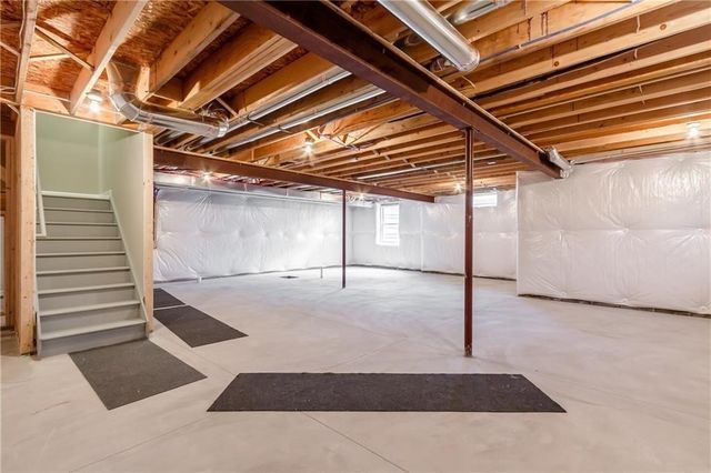 1402 Creeks Edge Drive, Webster, NY 14580