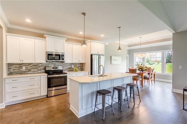 1402 Creeks Edge Drive, Webster, NY 14580