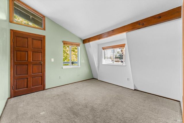 1017 Headlands Dr, Napa, CA 94558