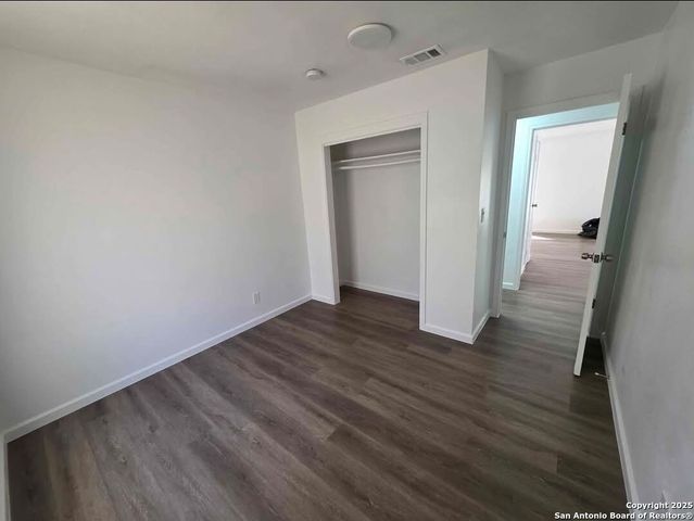 1503 Vanderbilt, San Antonio, TX 78210