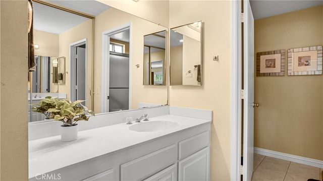2401 Via Mariposa W 2A, Laguna Woods, CA 92637