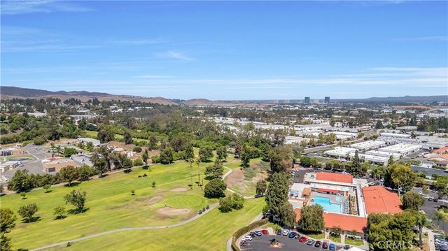 2401 Via Mariposa W 2A, Laguna Woods, CA 92637