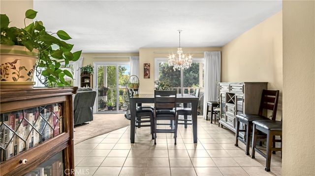 2401 Via Mariposa W 2A, Laguna Woods, CA 92637