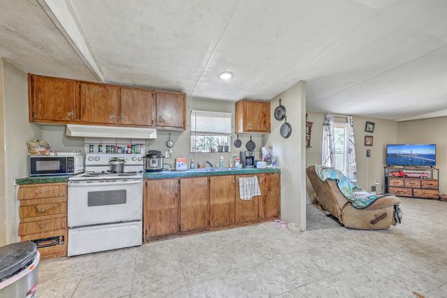 535 Cane Creek Road, Cross, SC 29436