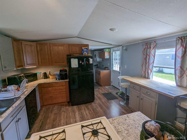 2898 Route 9W, New Windsor, NY 12553