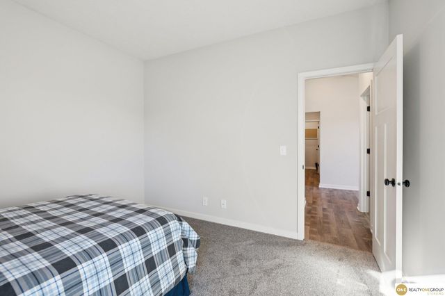 6302 S 200 Street, Omaha, NE 68135