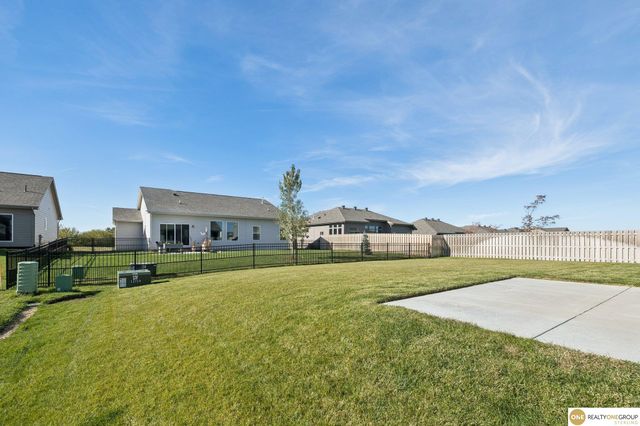 6302 S 200 Street, Omaha, NE 68135