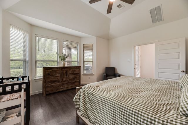 1321 Shire Drive, Aubrey, TX 76227