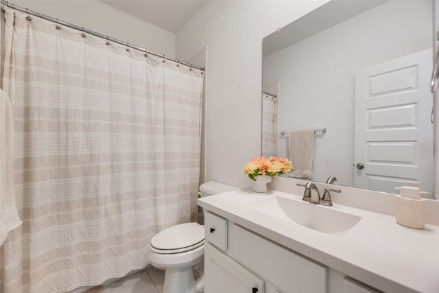 1321 Shire Drive, Aubrey, TX 76227