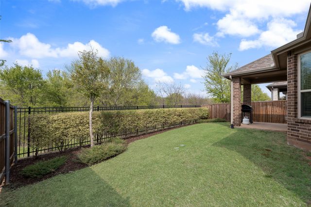 1321 Shire Drive, Aubrey, TX 76227