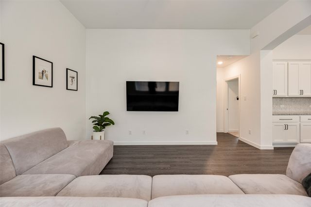 1321 Shire Drive, Aubrey, TX 76227