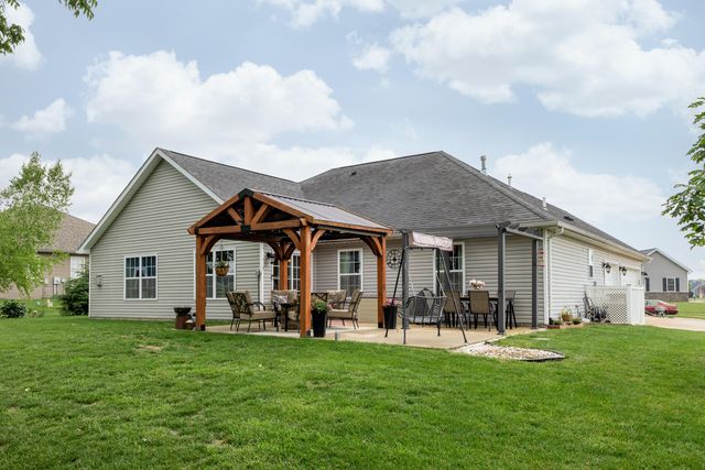 725 Loxley Lane 725 Loxley Lane, Troy, OH 45373