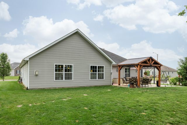 725 Loxley Lane 725 Loxley Lane, Troy, OH 45373