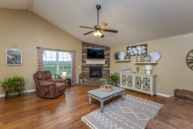 725 Loxley Lane 725 Loxley Lane, Troy, OH 45373