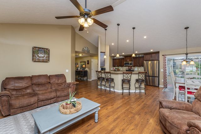 725 Loxley Lane 725 Loxley Lane, Troy, OH 45373