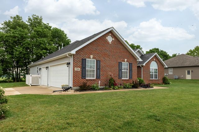725 Loxley Lane 725 Loxley Lane, Troy, OH 45373