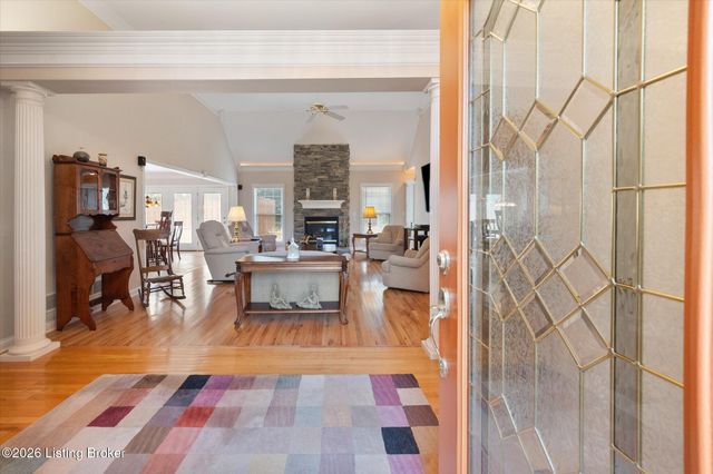 4124 Boones Grove Way, Jeffersontown, KY 40299