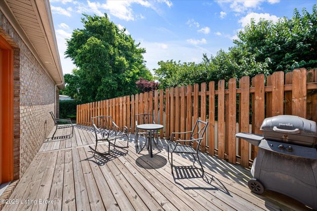 4124 Boones Grove Way, Jeffersontown, KY 40299