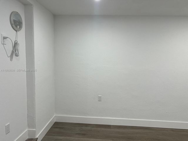 1236 NW 4th Ave 2, Fort Lauderdale, FL 33311