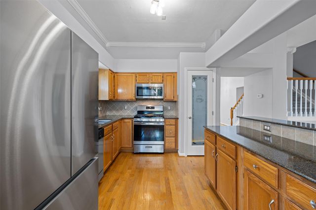 21 Long Hearth Place, The Woodlands, TX 77382