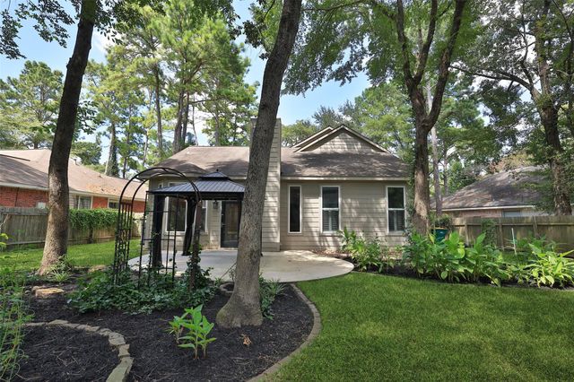 21 Long Hearth Place, The Woodlands, TX 77382