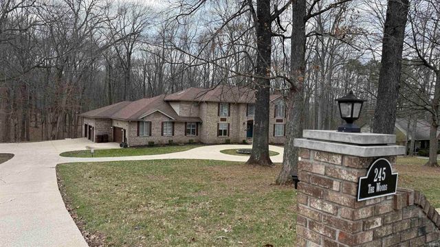 245 The Woods, Bedford, IN 47421