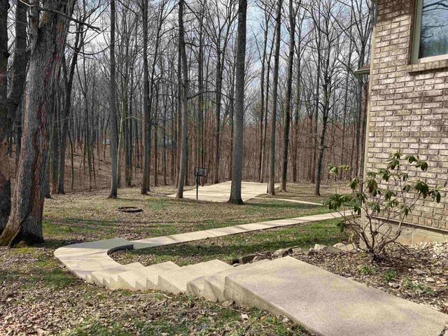 245 The Woods, Bedford, IN 47421