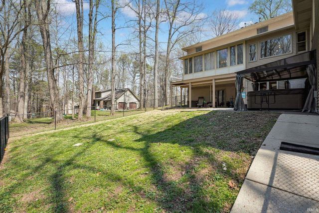 245 The Woods, Bedford, IN 47421