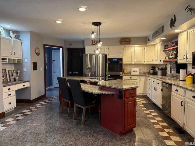 245 The Woods, Bedford, IN 47421