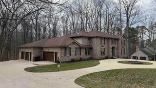 245 The Woods, Bedford, IN 47421