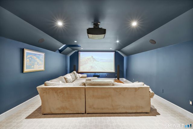 129 Quarter Horse Lane, Fairfield, CT 06824