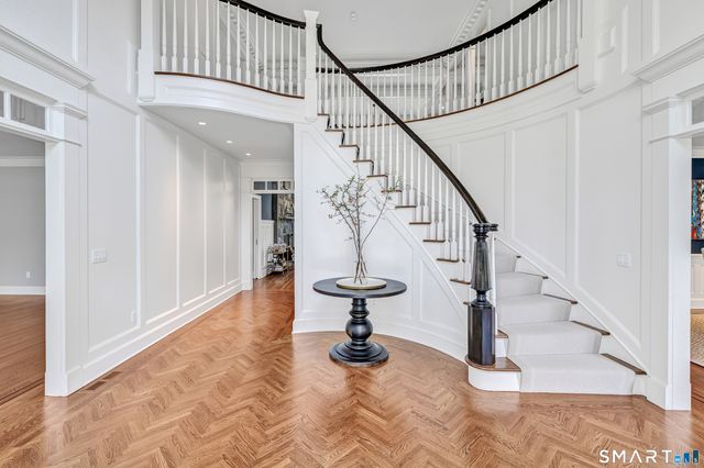 129 Quarter Horse Lane, Fairfield, CT 06824